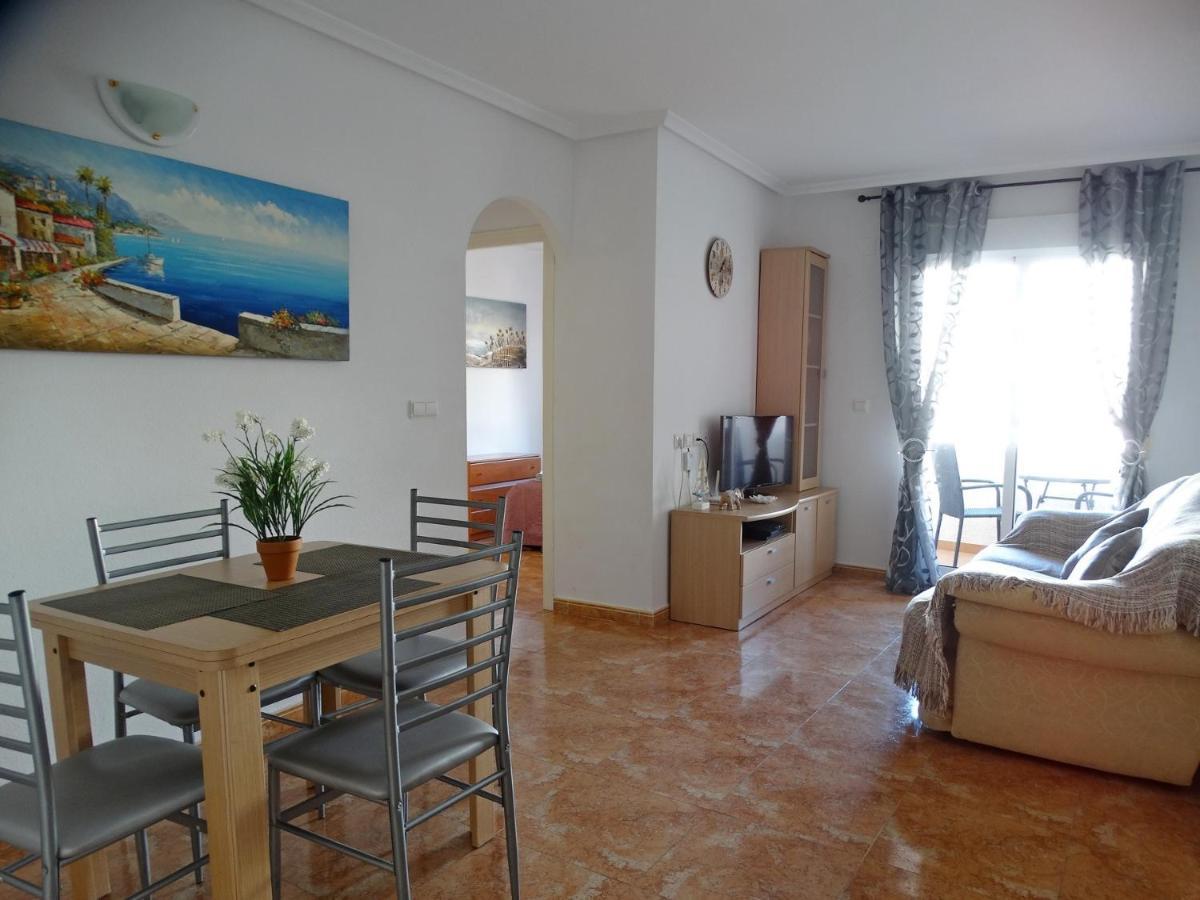 Apartamento Laguna Rosa Torrevieja Exterior photo